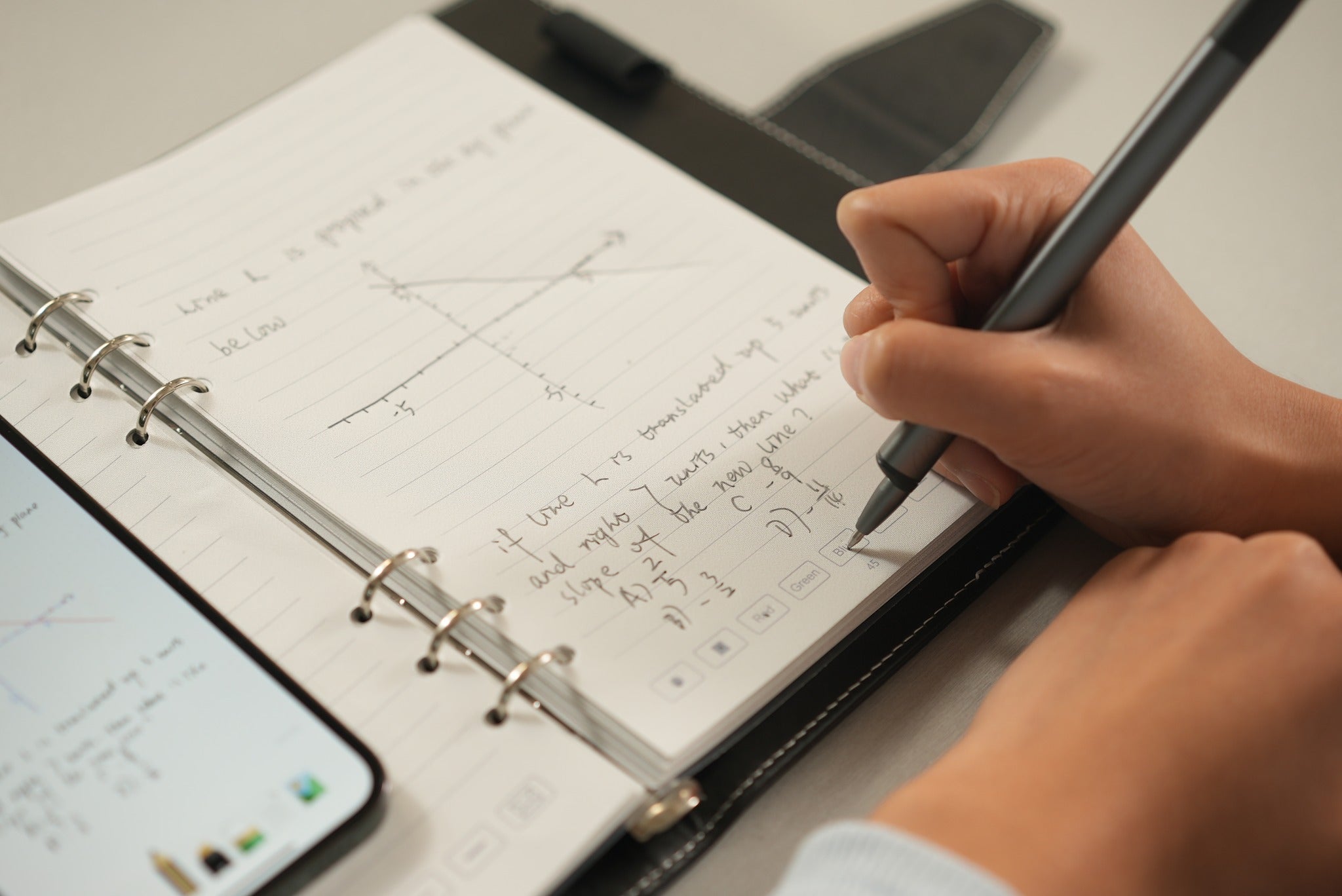 Vad är SmartNote? Upptäck revolutionen inom antecknande – en smart kombination av penna och papper med AI-driven teknik som förvandlar dina idéer till handling.